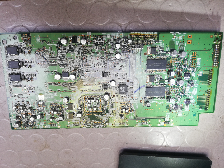 HDMI-Board ausgebaut zur Reparatur